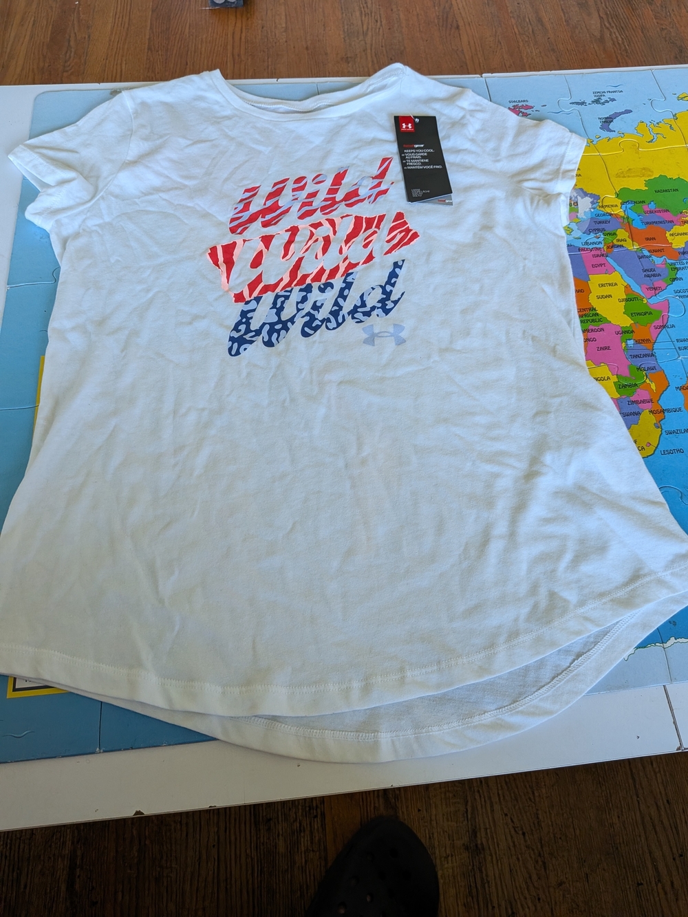 NWT Under Armour White Girls' Short-Sleeve Tee with Red & Blue Graphic